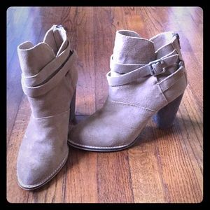 Chinese Laundry Booties 8.5